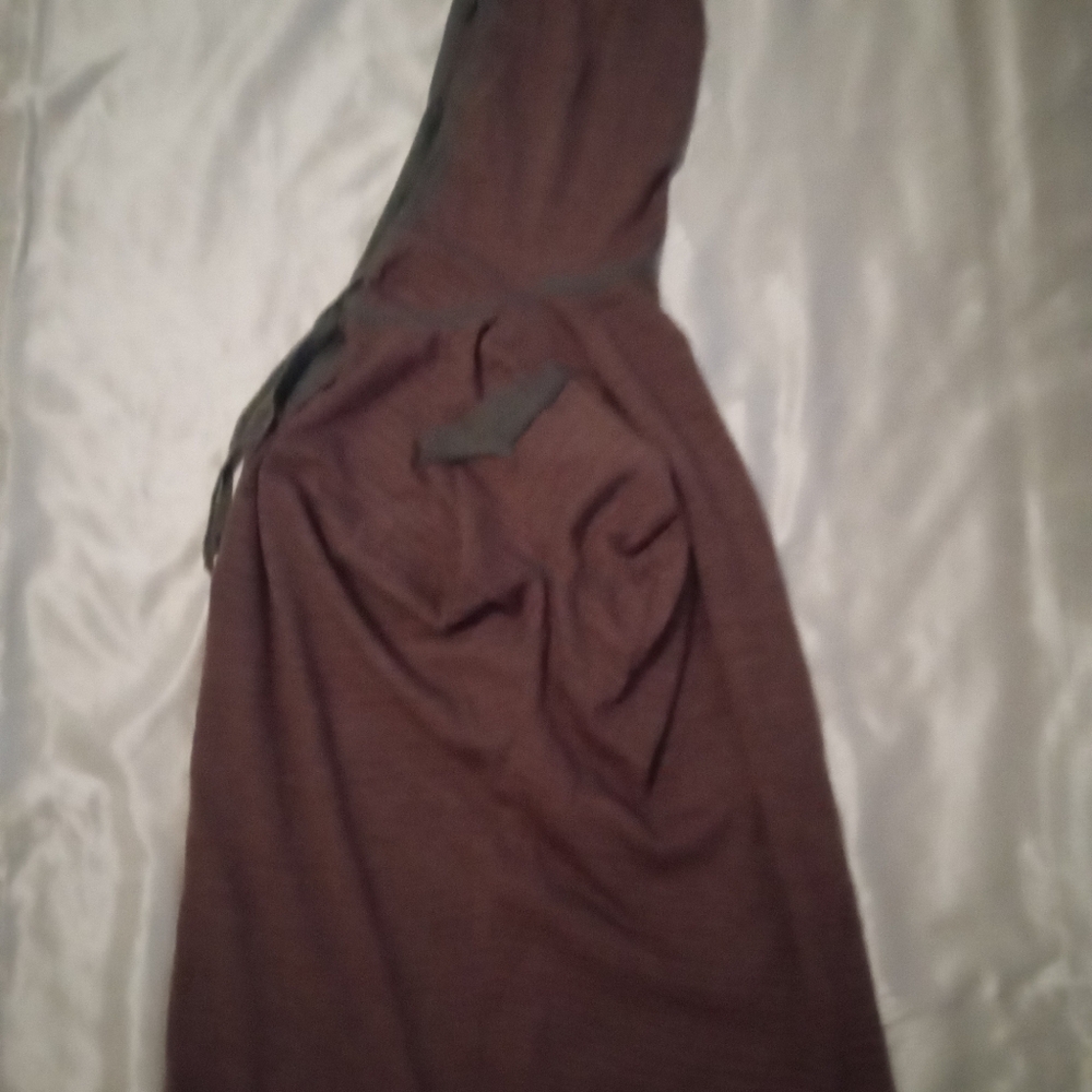 Eileen Fisher. Burgundy and Charcoal Short Sleeve Hoodie SizePM - Picture 7 of 8